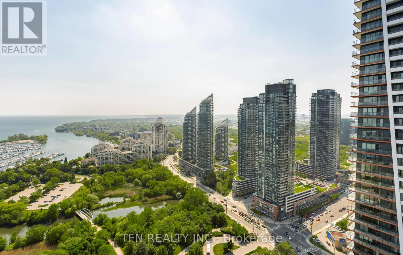 3510 - 20 SHORE BREEZE DRIVE
