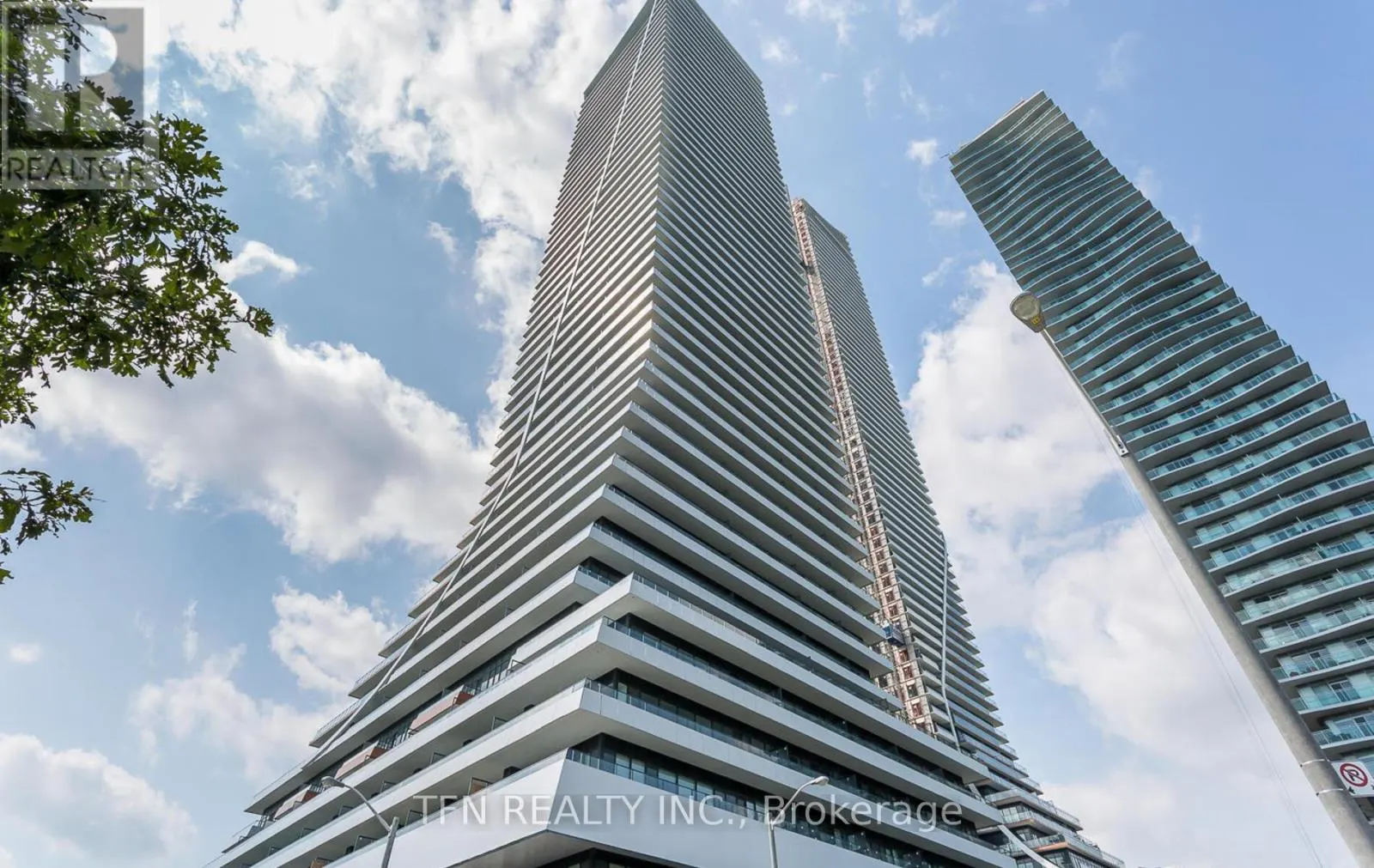 3510 - 20 SHORE BREEZE DRIVE