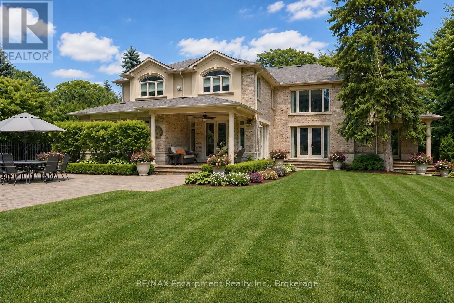 254 DONESSLE DRIVE