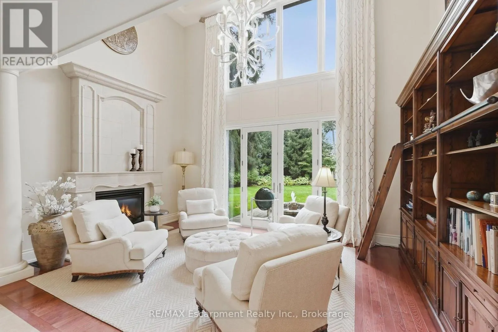 254 DONESSLE DRIVE