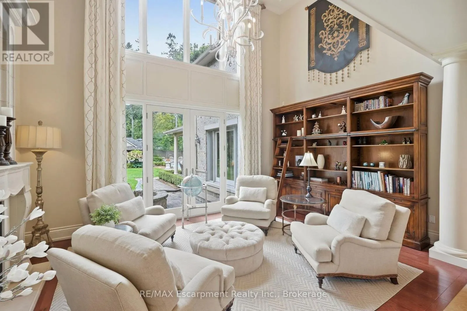 254 DONESSLE DRIVE