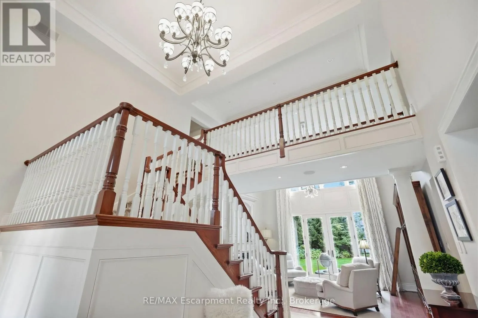254 DONESSLE DRIVE
