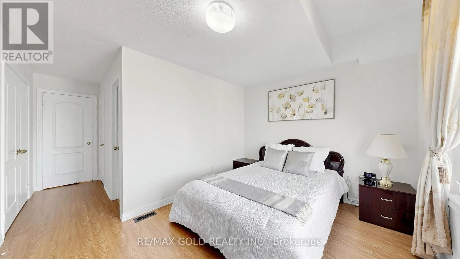 18 KAWANA ROAD