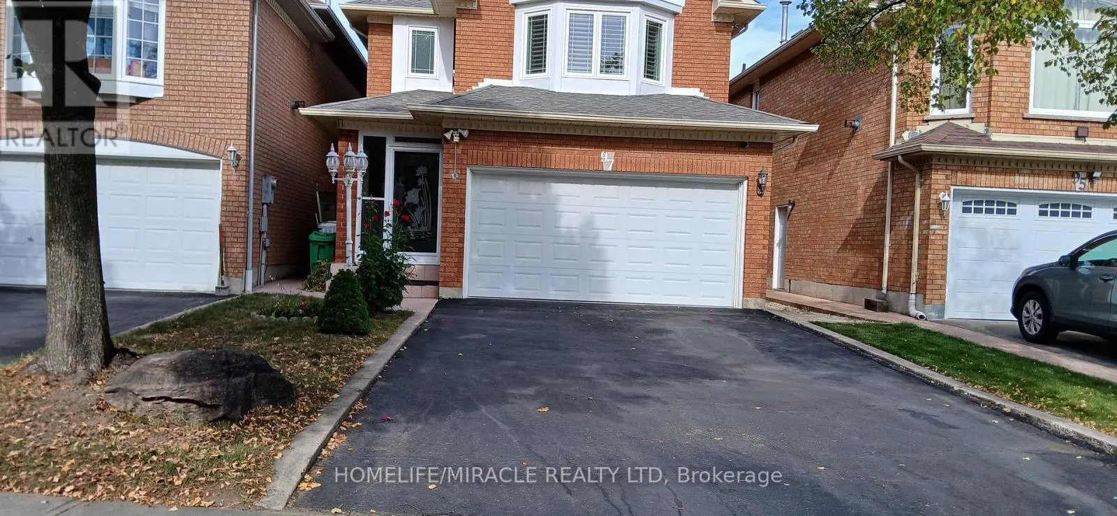 97 WILDBERRY CRESCENT