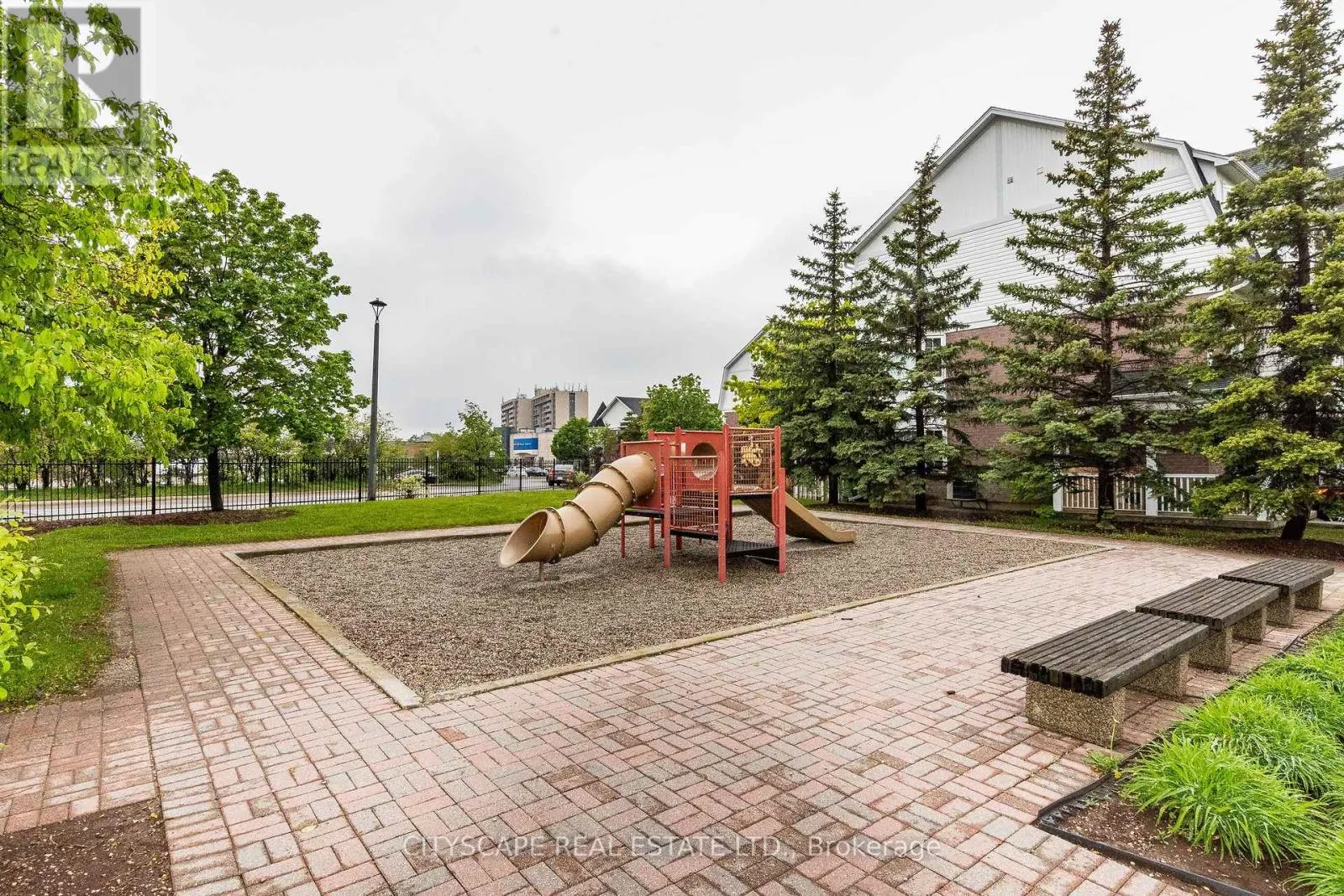 39 - 6830 MEADOWVALE TOWN CENTRE CIRCLE