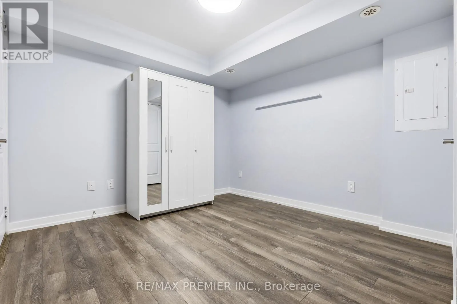 44 - 2315 SHEPPARD AVENUE W