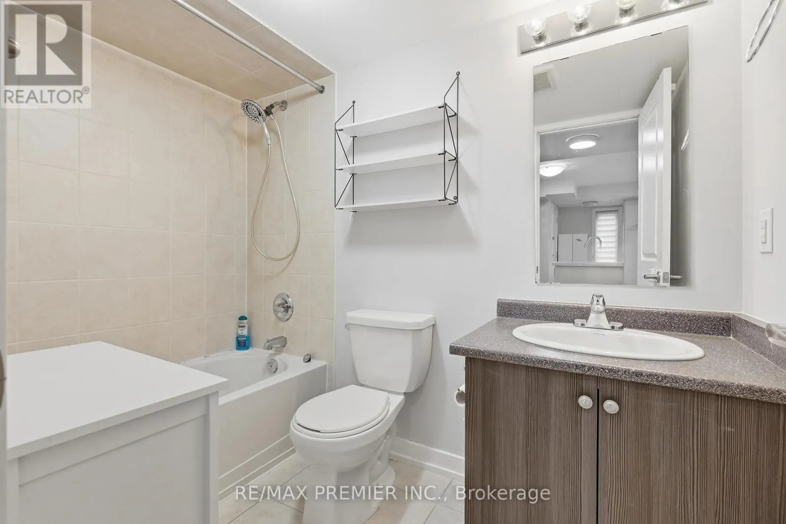 44 - 2315 SHEPPARD AVENUE W
