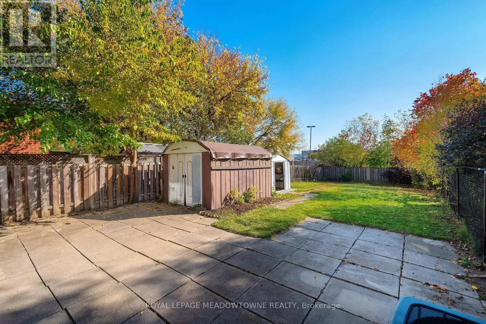 139 ARCHDEKIN DRIVE
