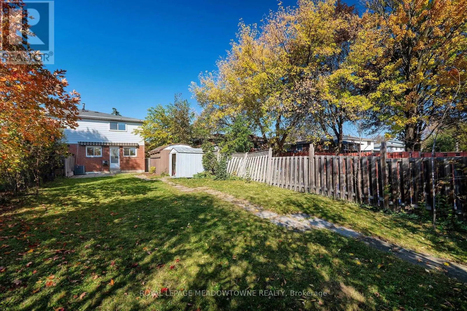 139 ARCHDEKIN DRIVE