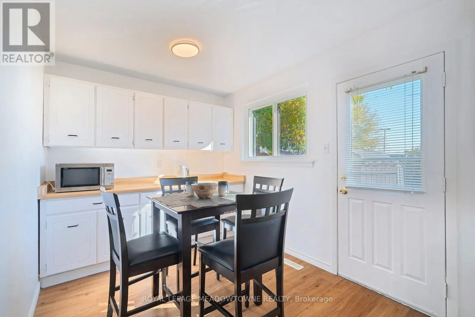 139 ARCHDEKIN DRIVE