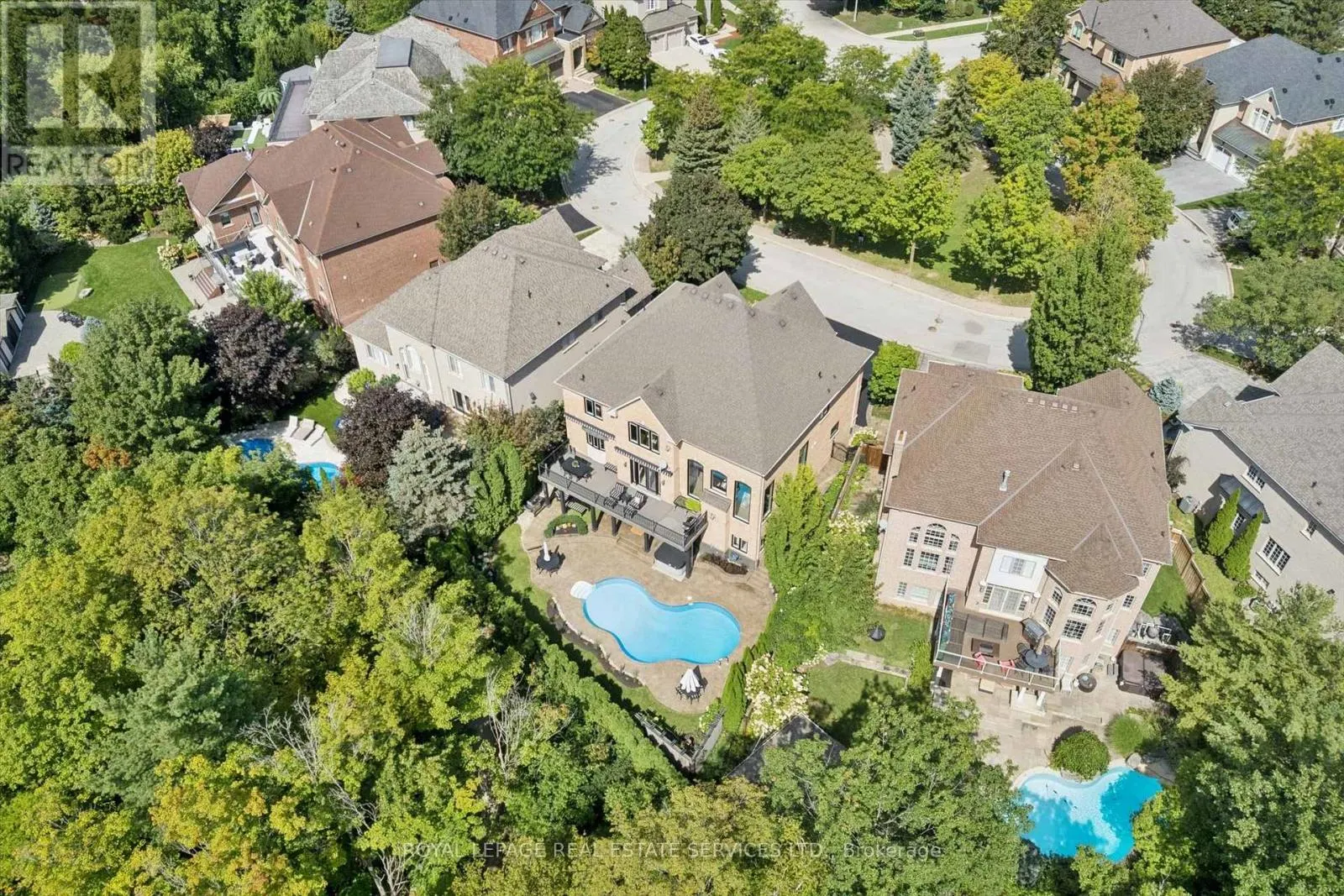 1036 VALLEY CREST CIRCLE