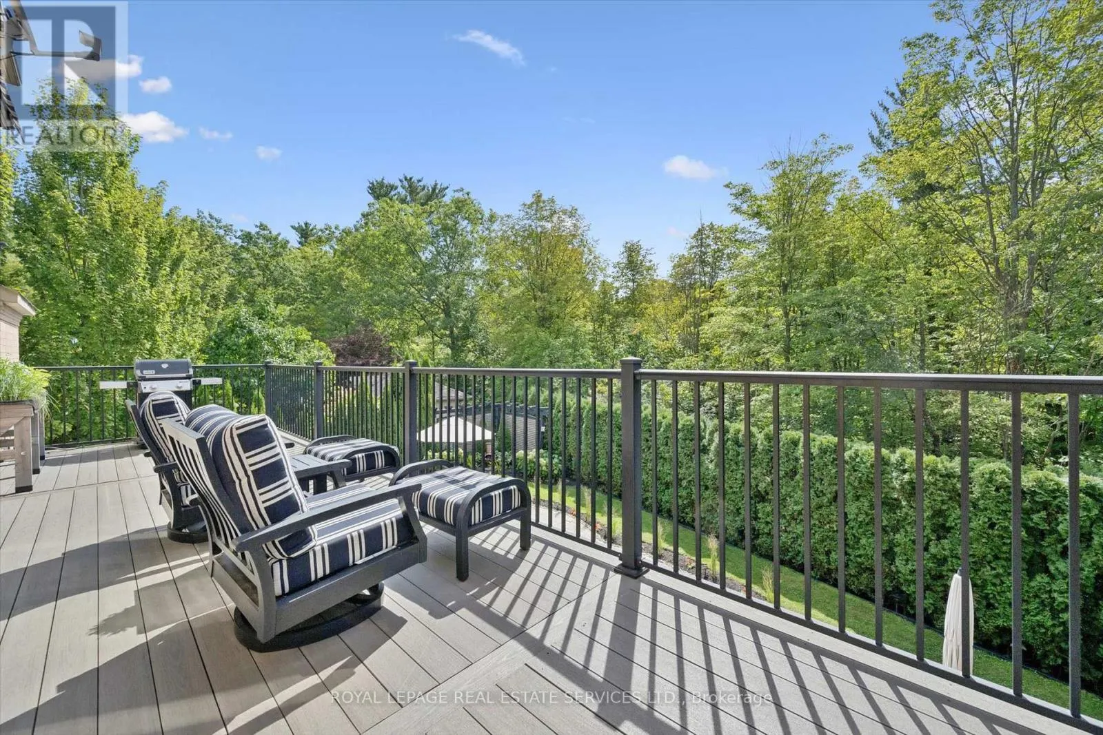 1036 VALLEY CREST CIRCLE
