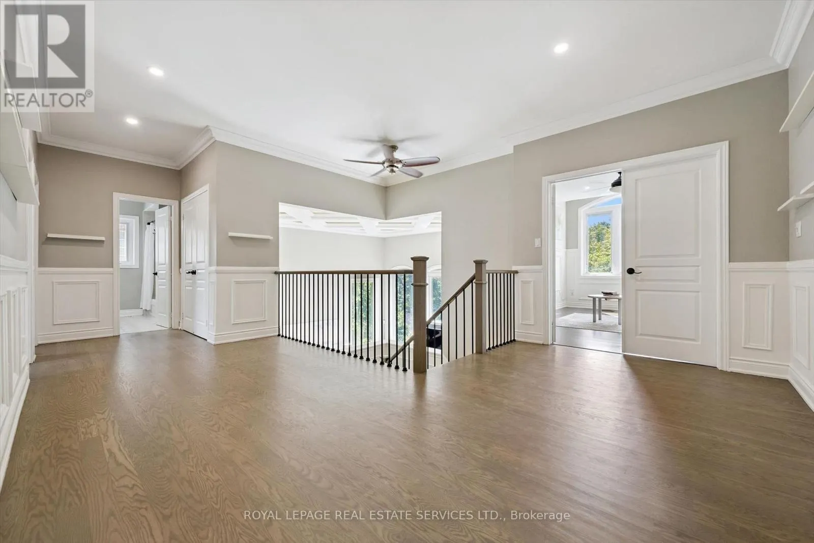 1036 VALLEY CREST CIRCLE