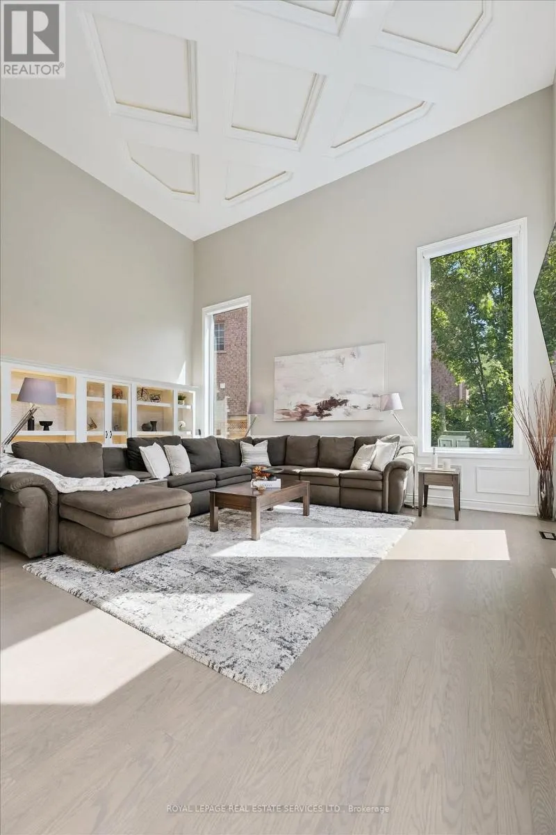 1036 VALLEY CREST CIRCLE