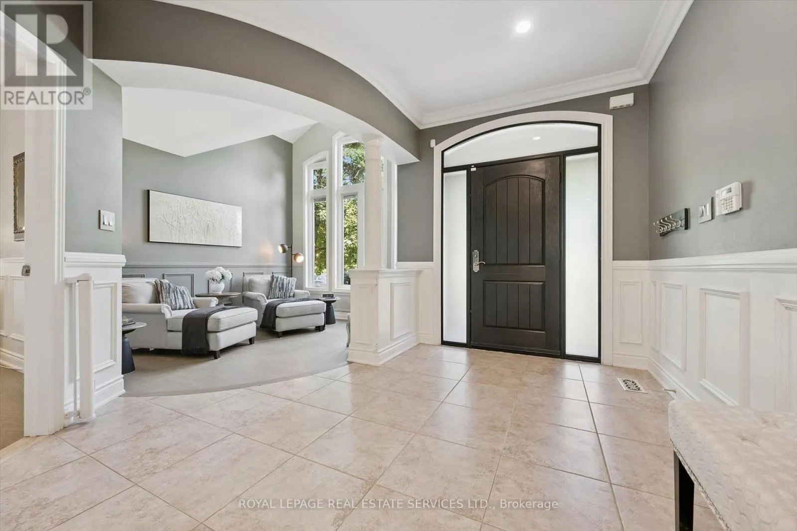 1036 VALLEY CREST CIRCLE