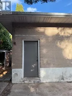 416 LEES LANE