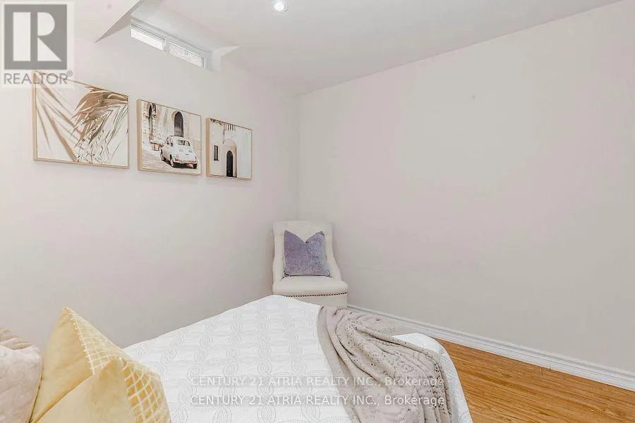 6 SHUTER LANE