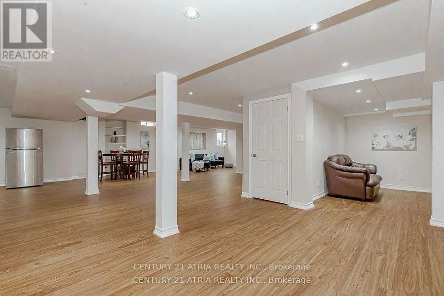 6 SHUTER LANE