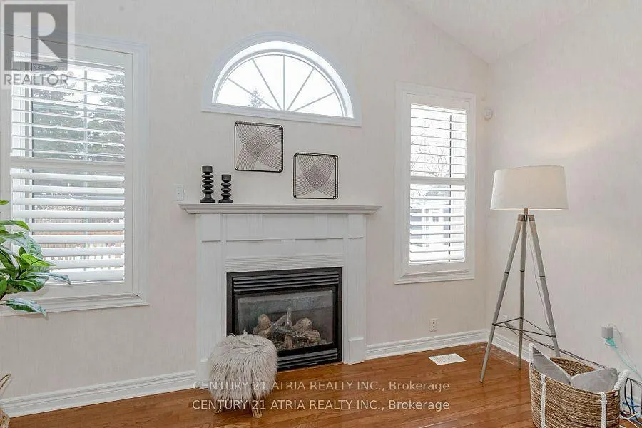 6 SHUTER LANE