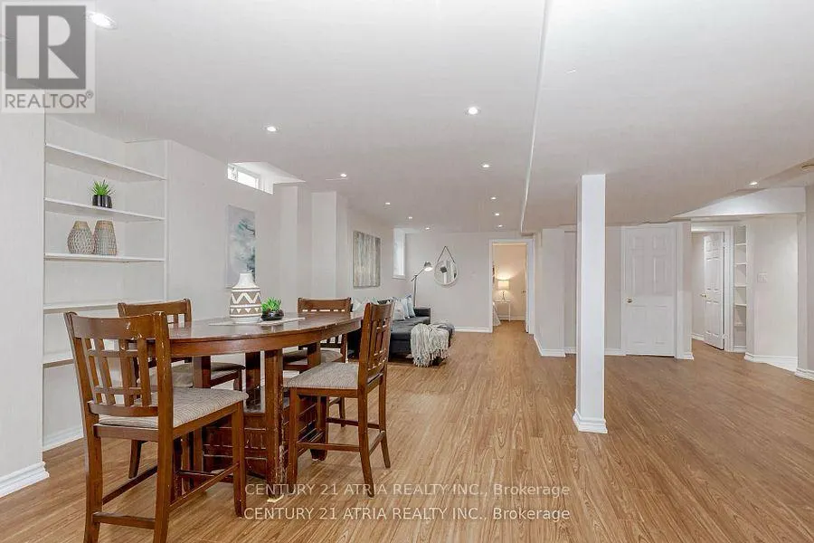 6 SHUTER LANE