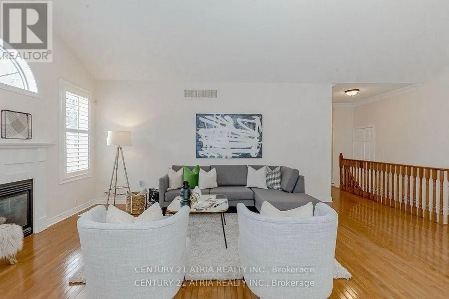 6 SHUTER LANE