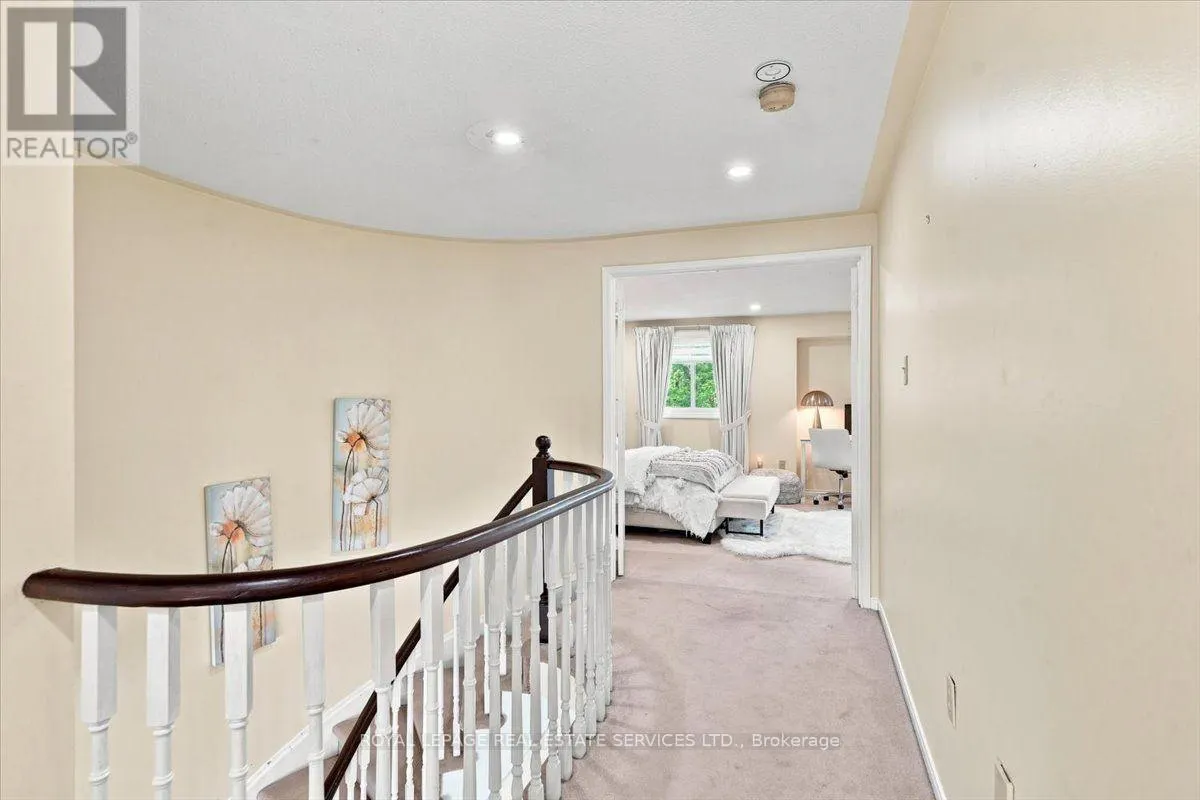 1199 LEEWOOD DRIVE