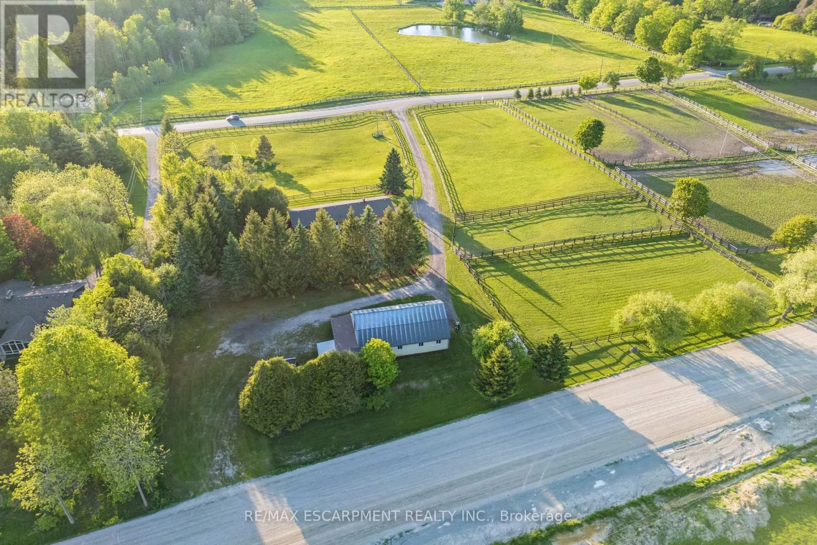 1250 ARKELL ROAD