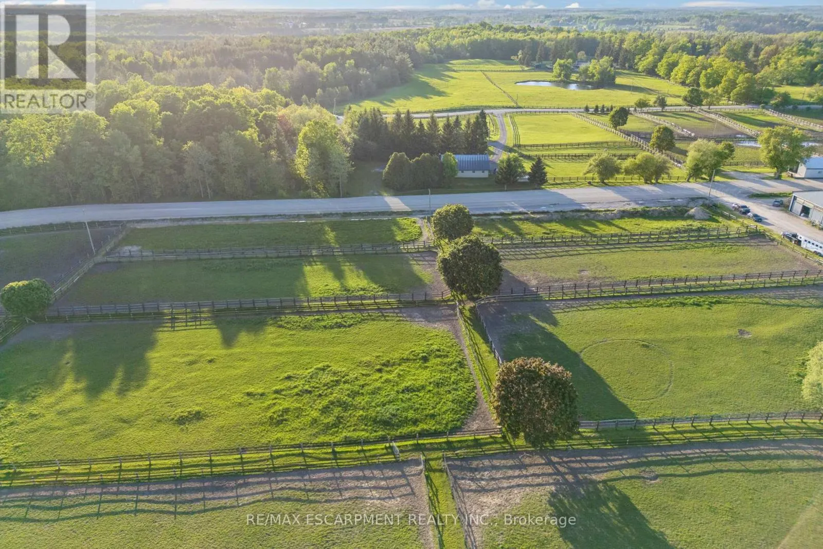 1250 ARKELL ROAD