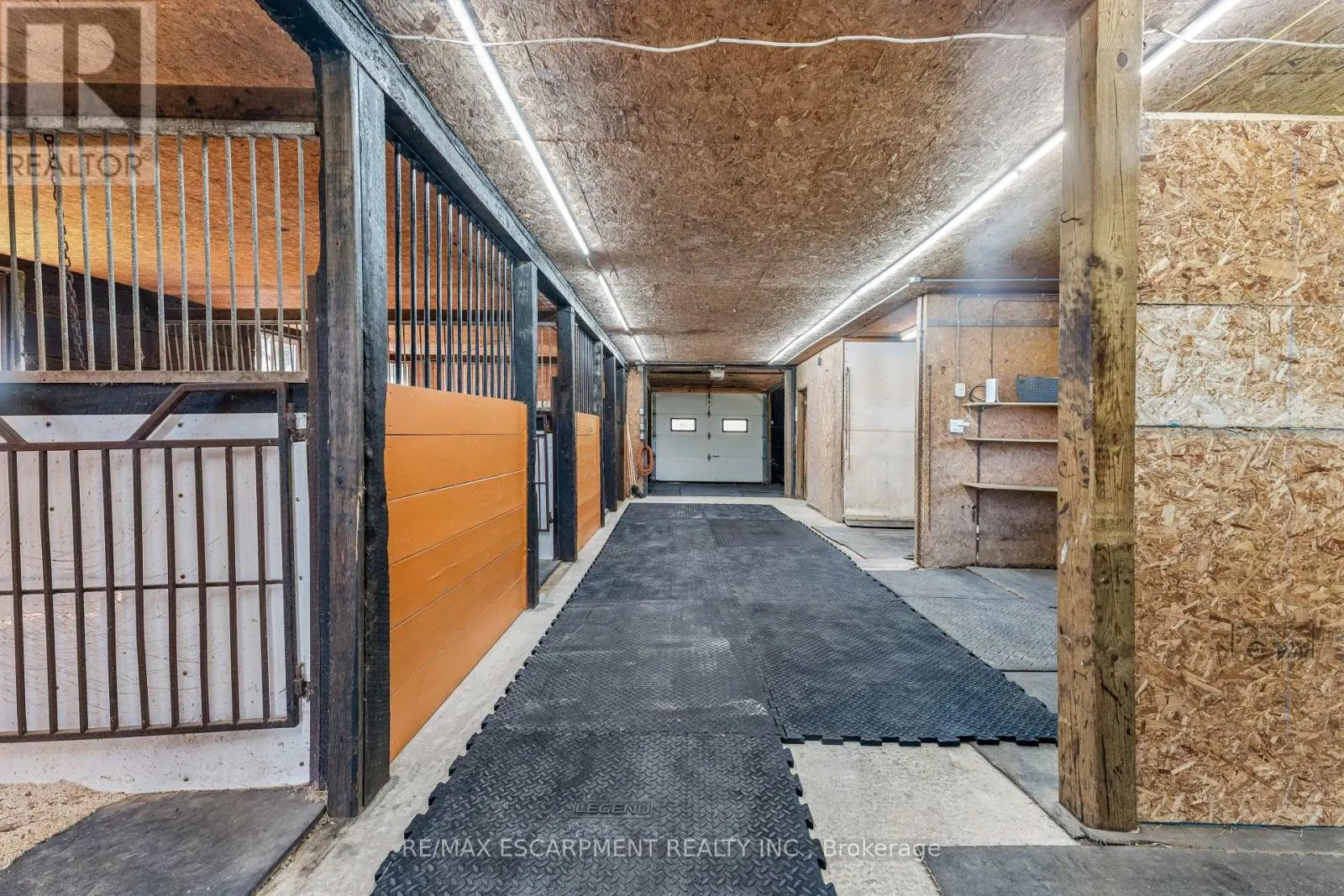 1250 ARKELL ROAD