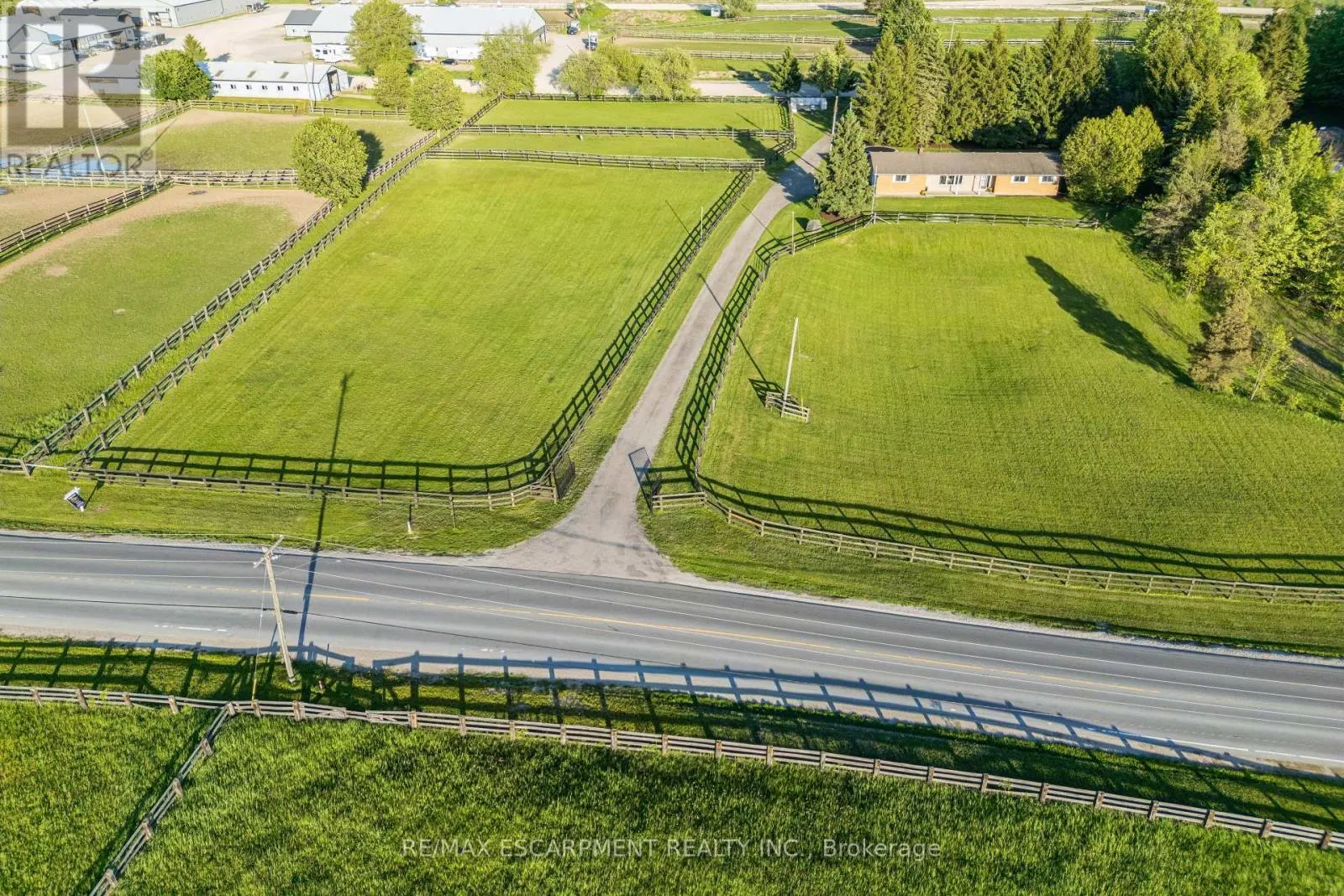 1250 ARKELL ROAD