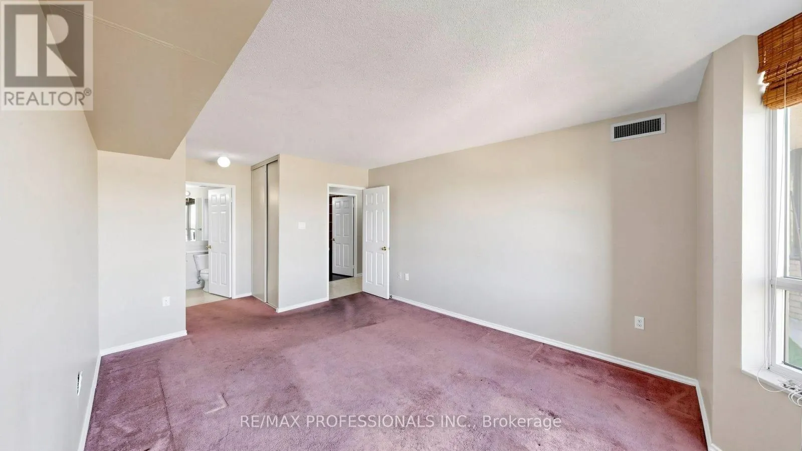 1107 - 20 CHERRYTREE DRIVE