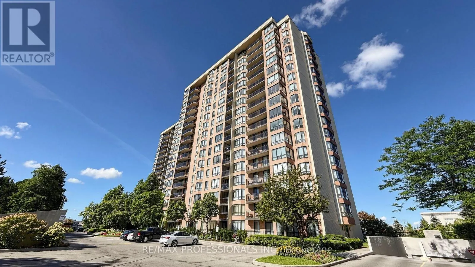 1107 - 20 CHERRYTREE DRIVE