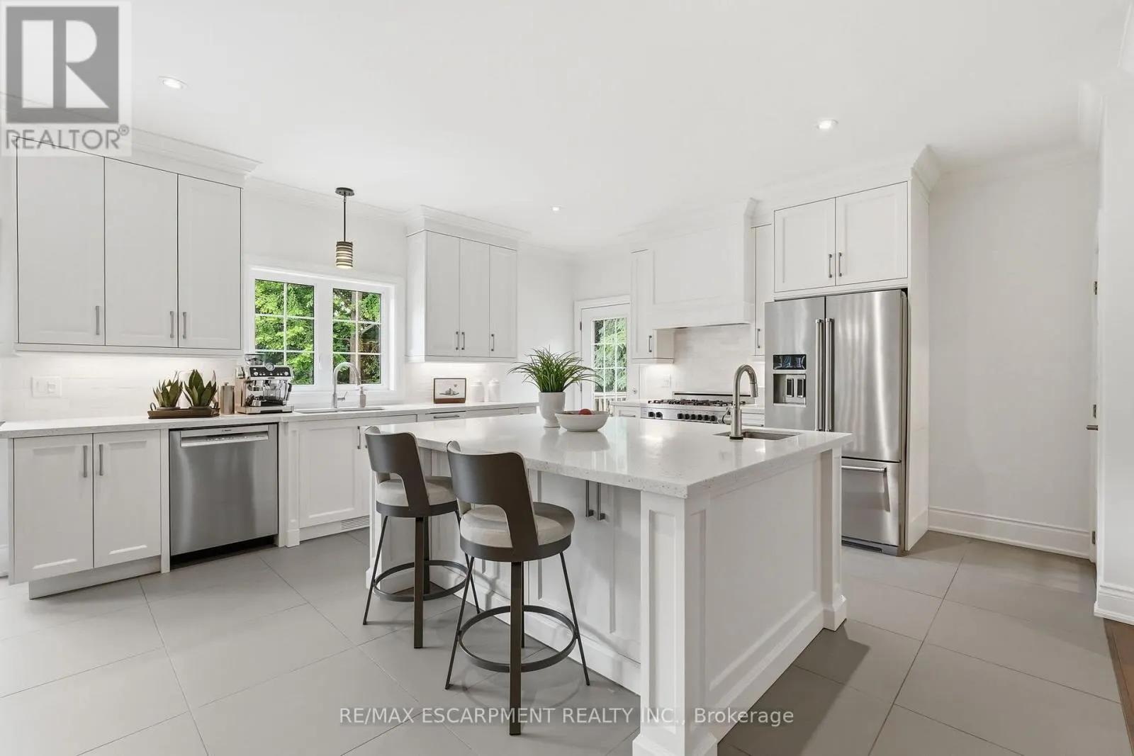 270 POPLAR DRIVE