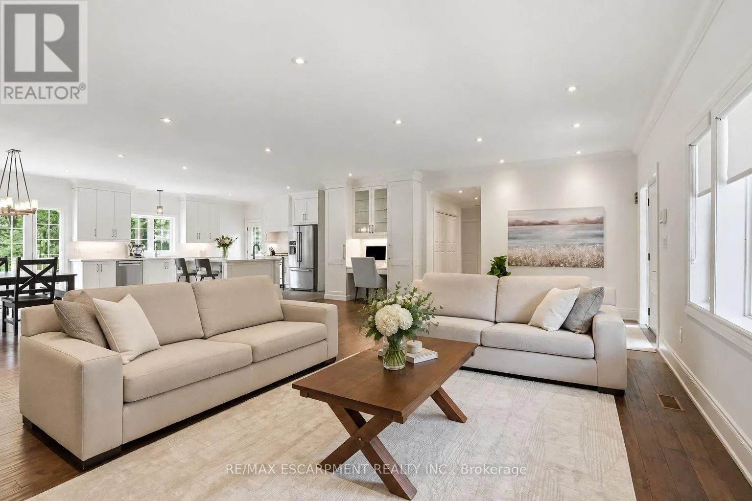 270 POPLAR DRIVE