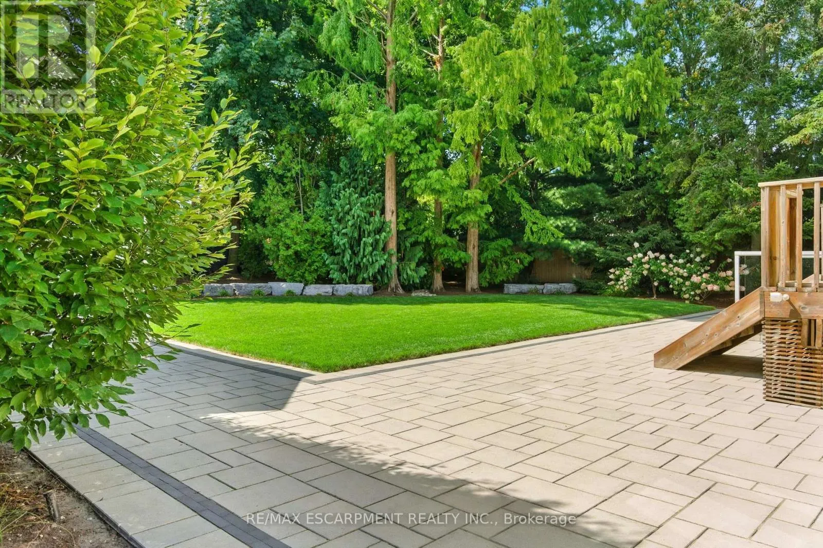 270 POPLAR DRIVE