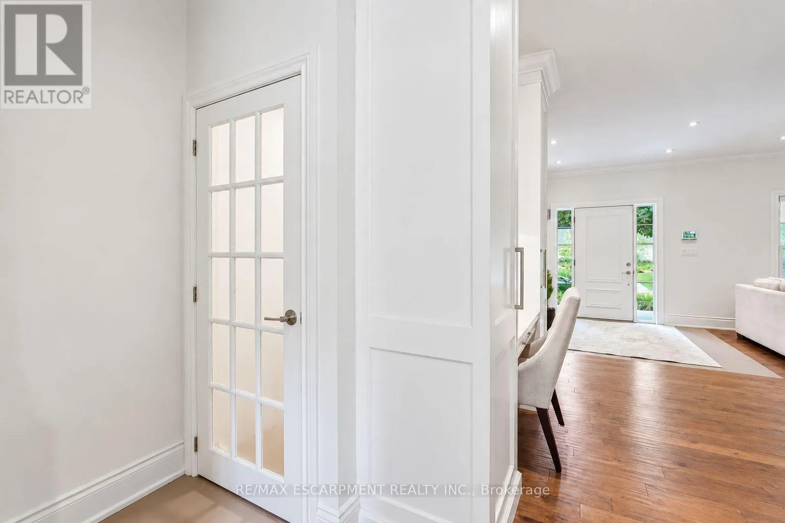 270 POPLAR DRIVE