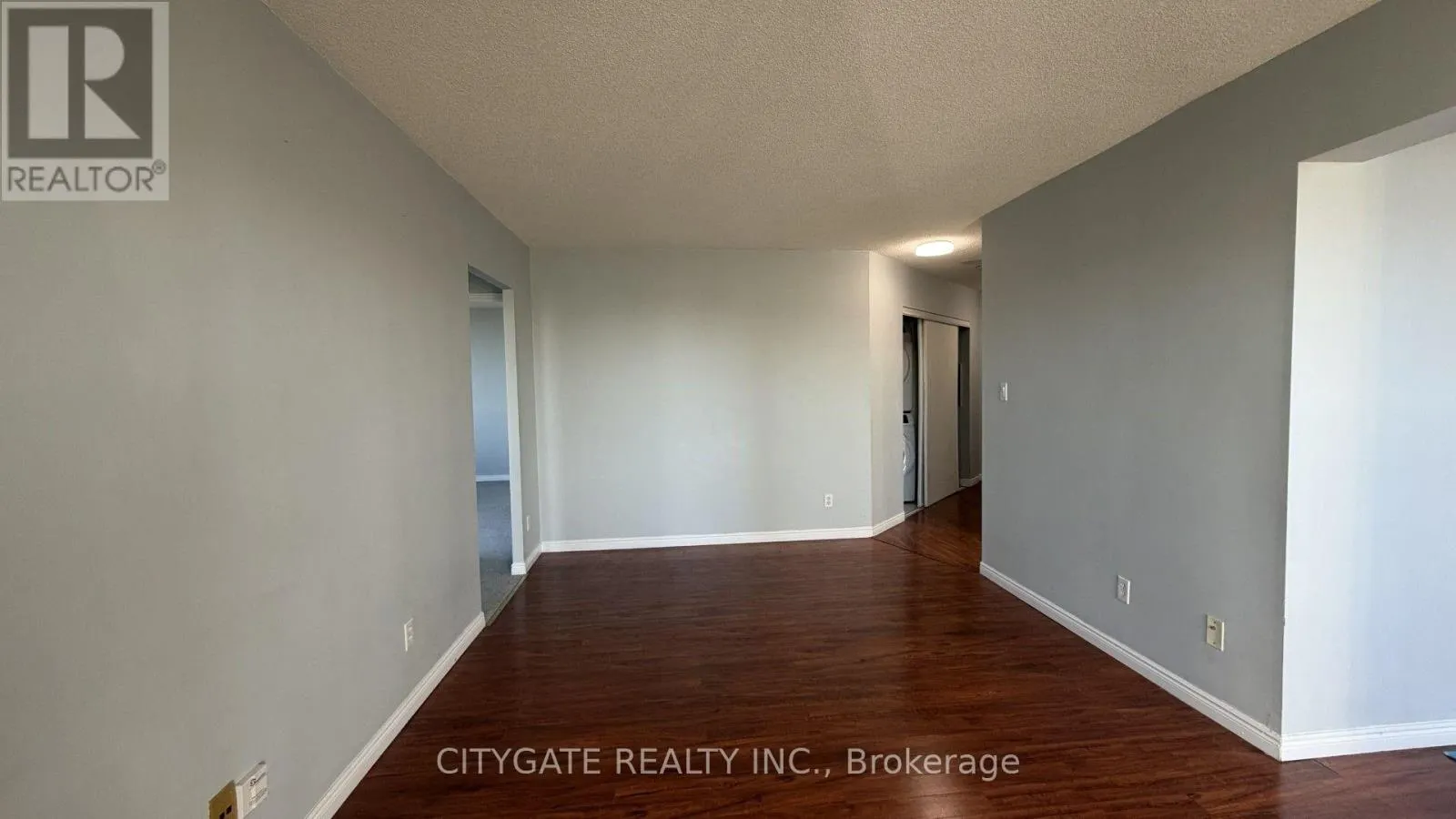 1111 - 135 HILLCREST AVENUE