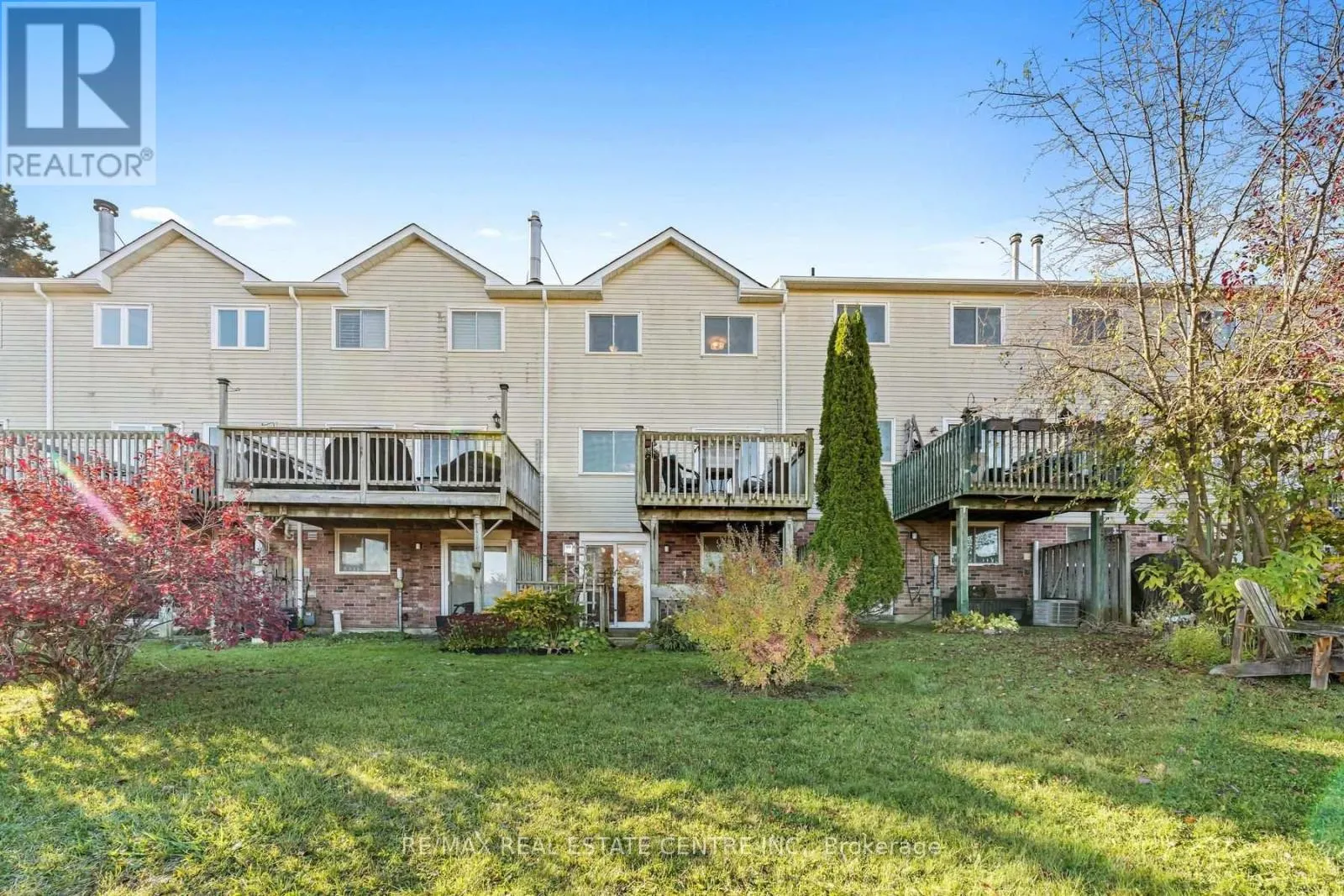97 - 59 COREY CIRCLE