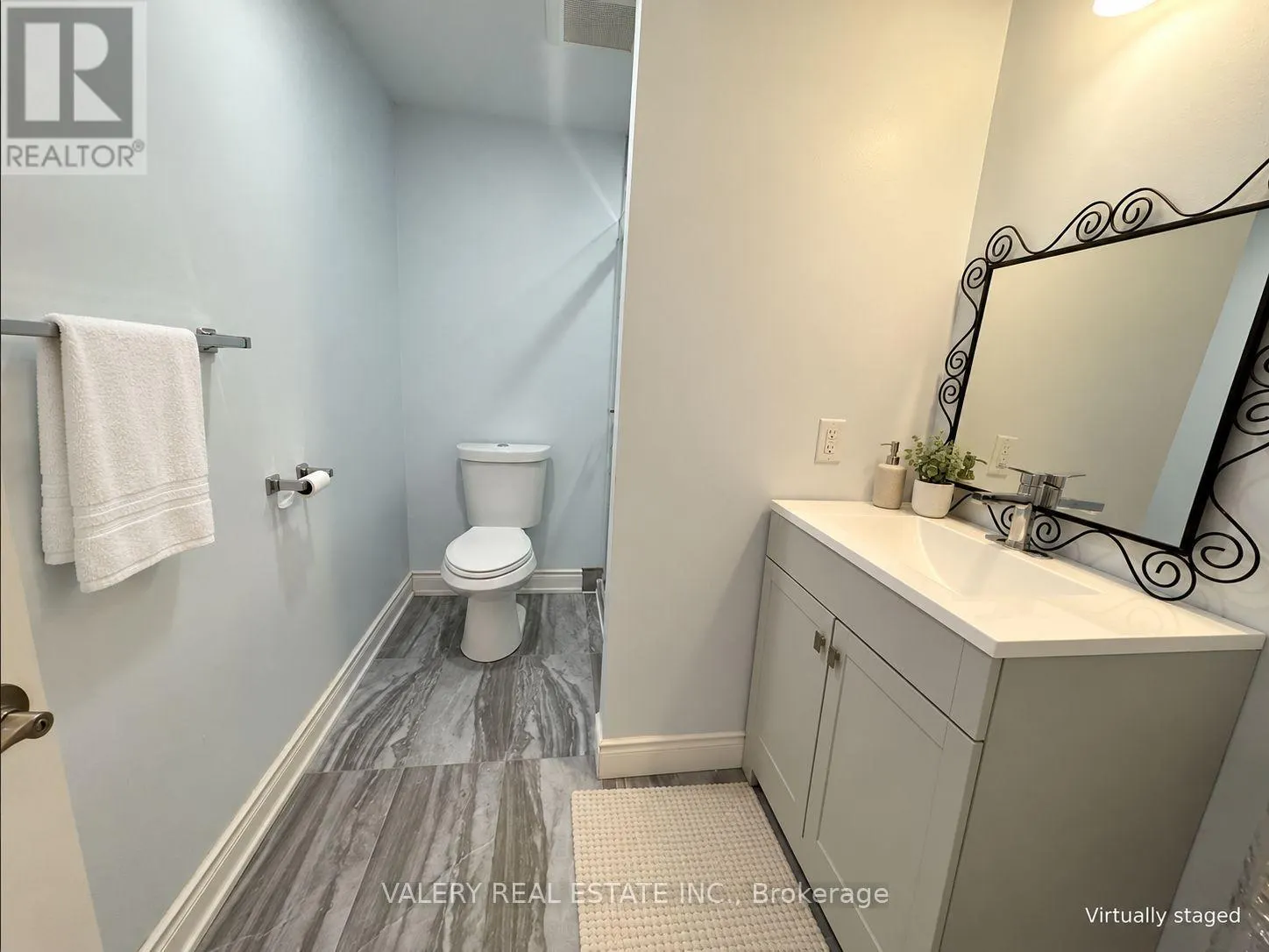 120 ROYAL PALM DRIVE