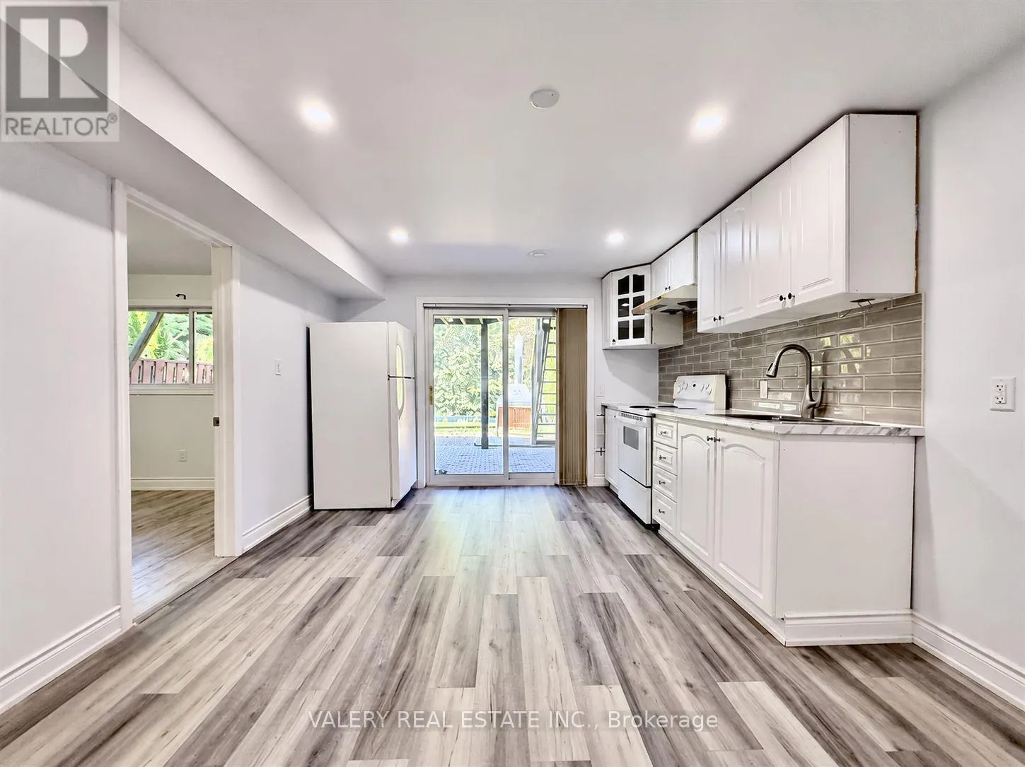 120 ROYAL PALM DRIVE
