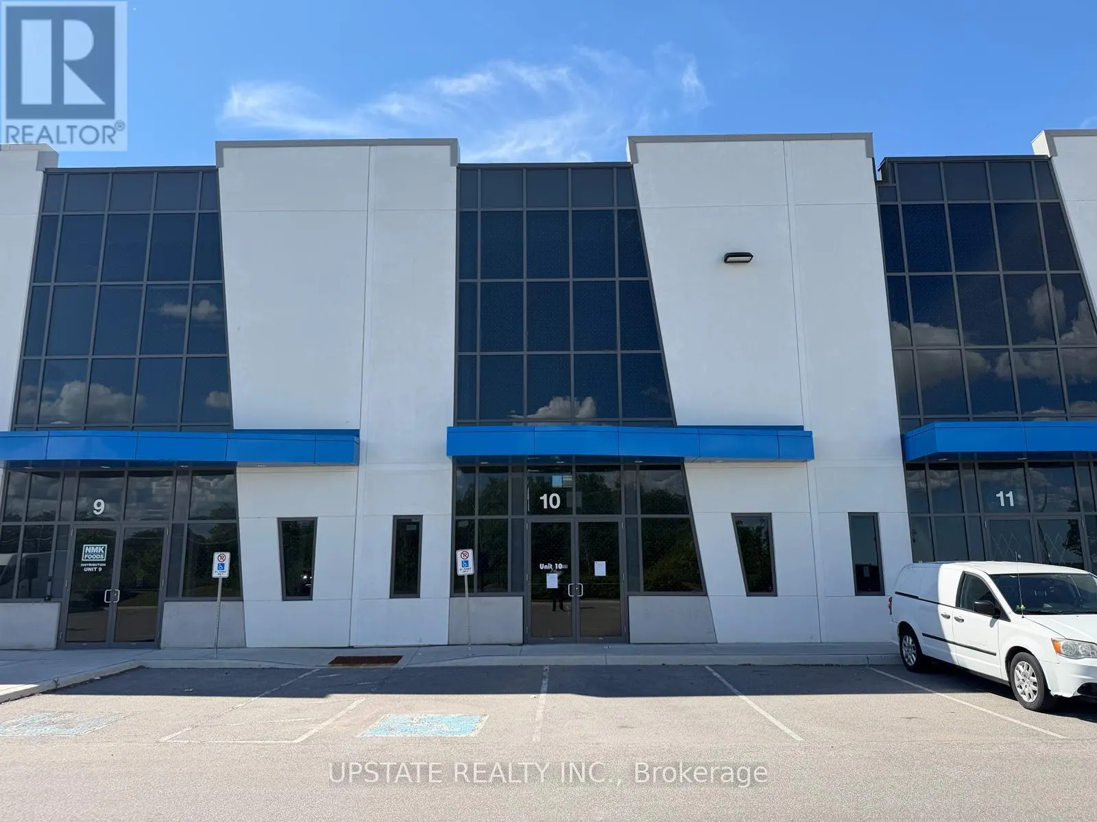 10 - 25 NEWKIRK COURT