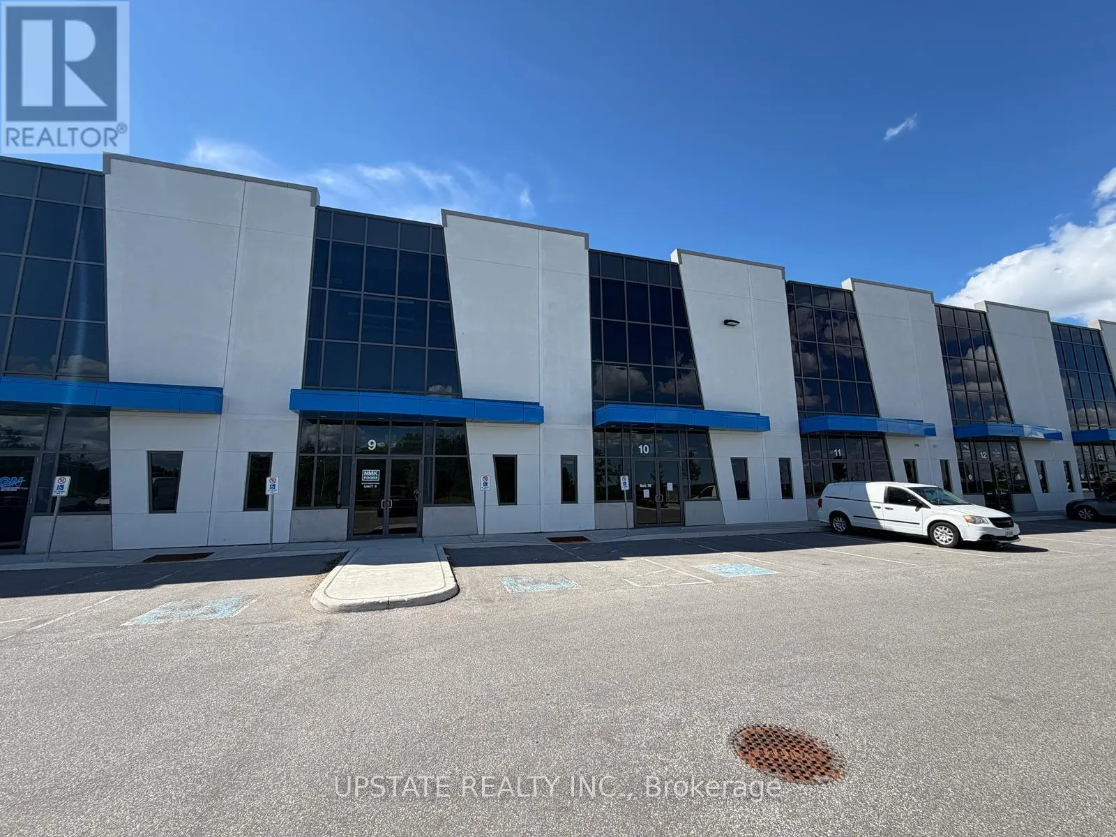 10 - 25 NEWKIRK COURT