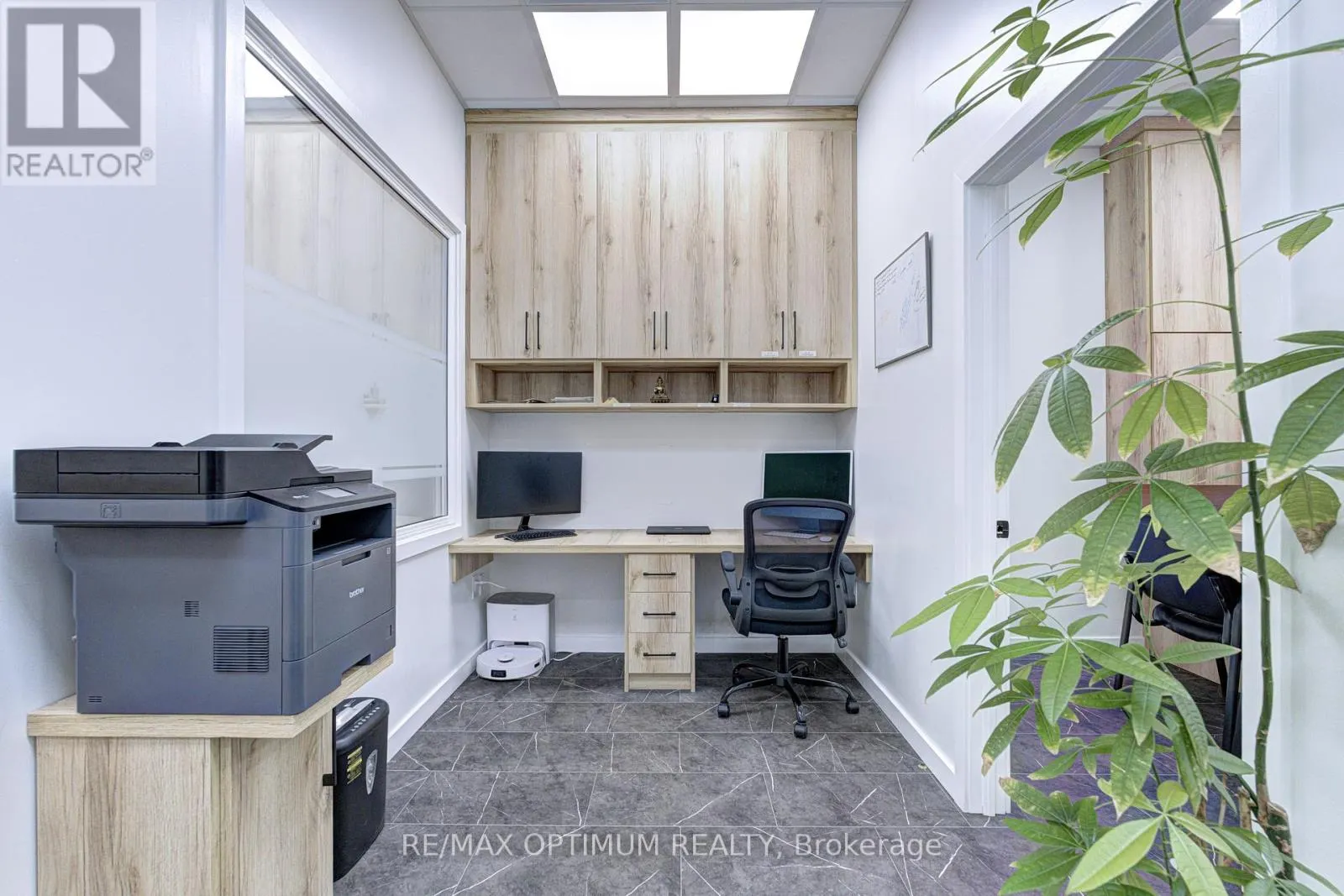 208 - 3465 PLATINUM DRIVE