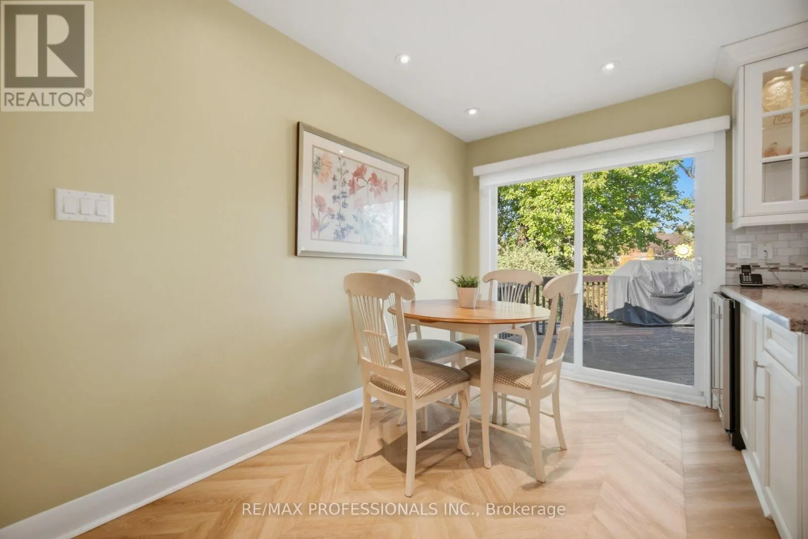 14 STRATHDEE DRIVE