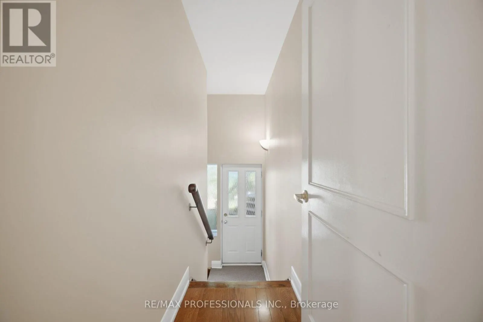 14 STRATHDEE DRIVE