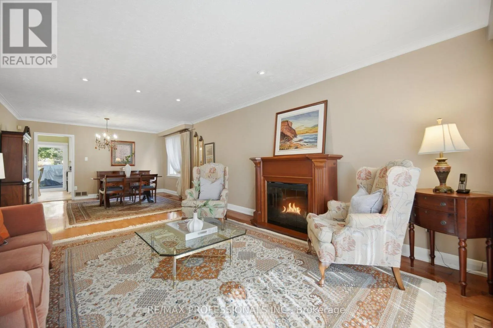 14 STRATHDEE DRIVE