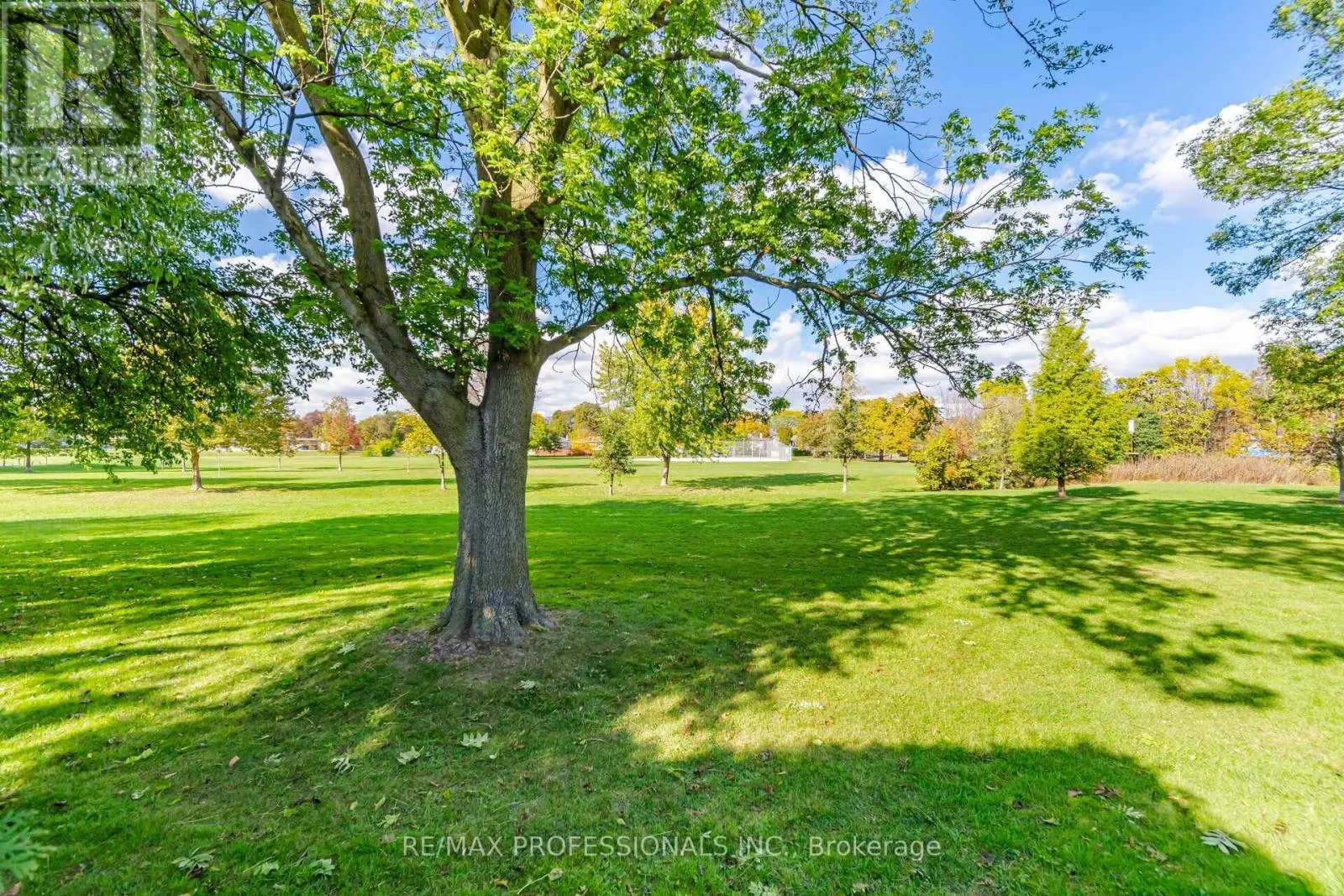 14 STRATHDEE DRIVE