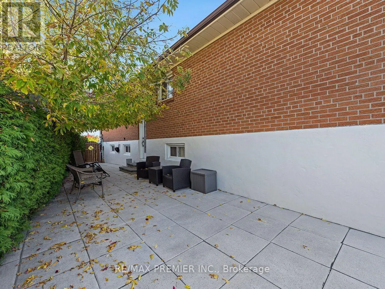 10 BRUNO COURT