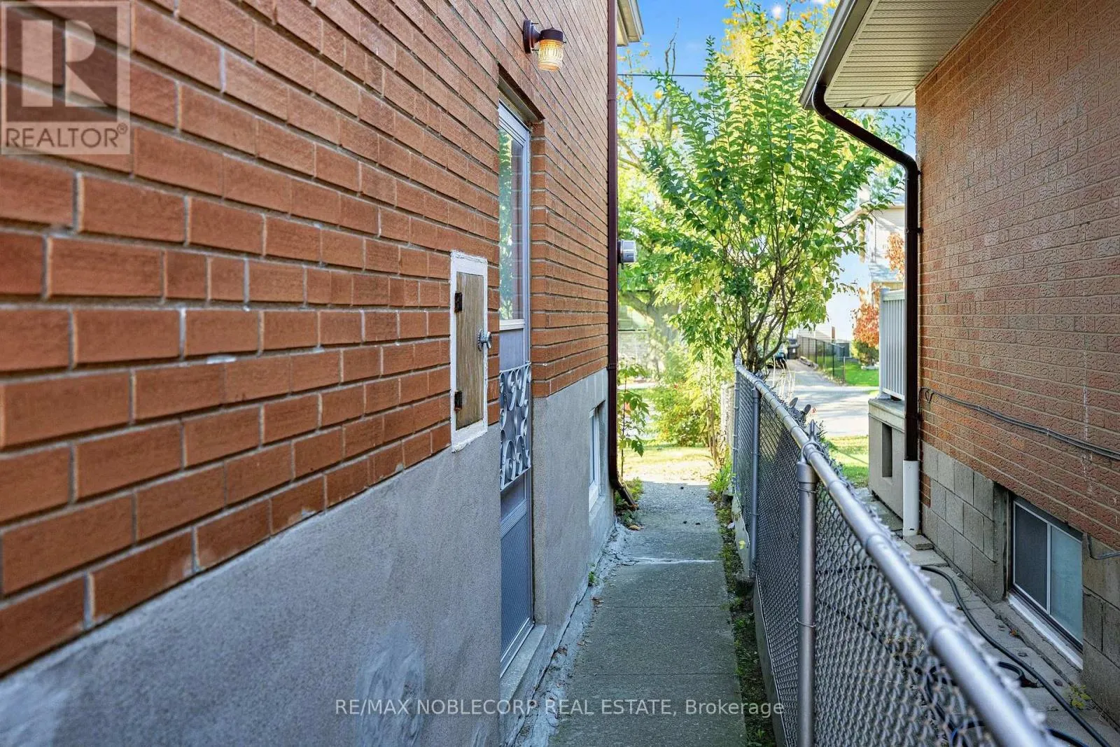 157 HALLMARK AVENUE