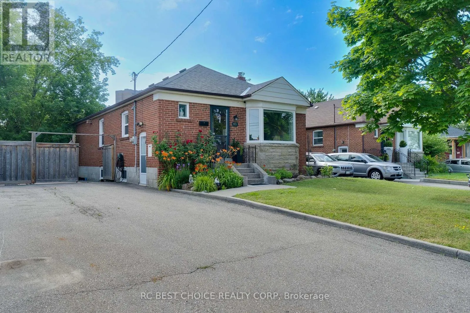 MAIN - 45 MAYALL AVENUE